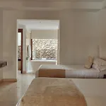 度假村 Alondra