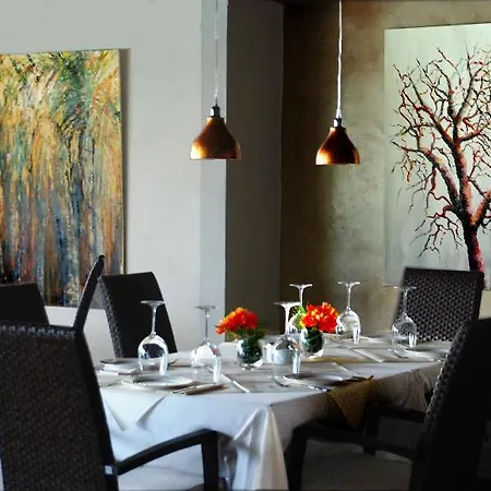 Semesteranläggning (resort) Alondra 5*