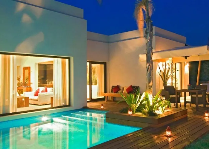 Alondra Puerto del Carmen (Lanzarote)