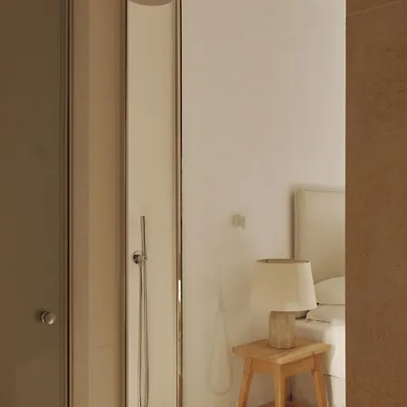 Alondra Puerto del Carmen (Lanzarote)