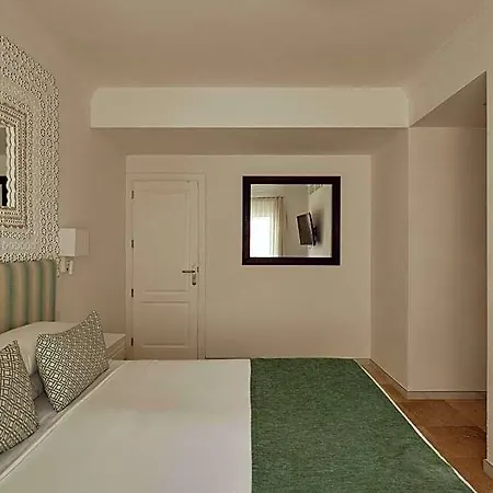 Alondra Resort 5*