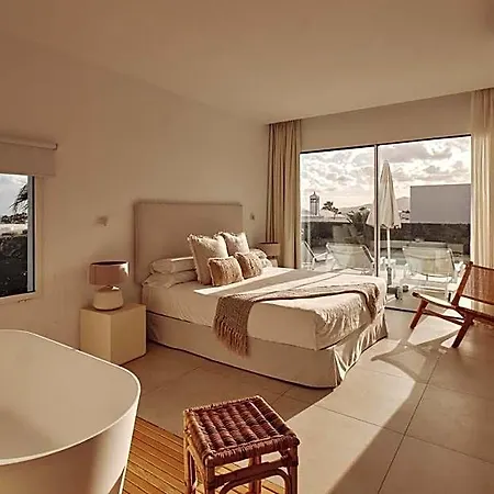 Alondra Resort 5*